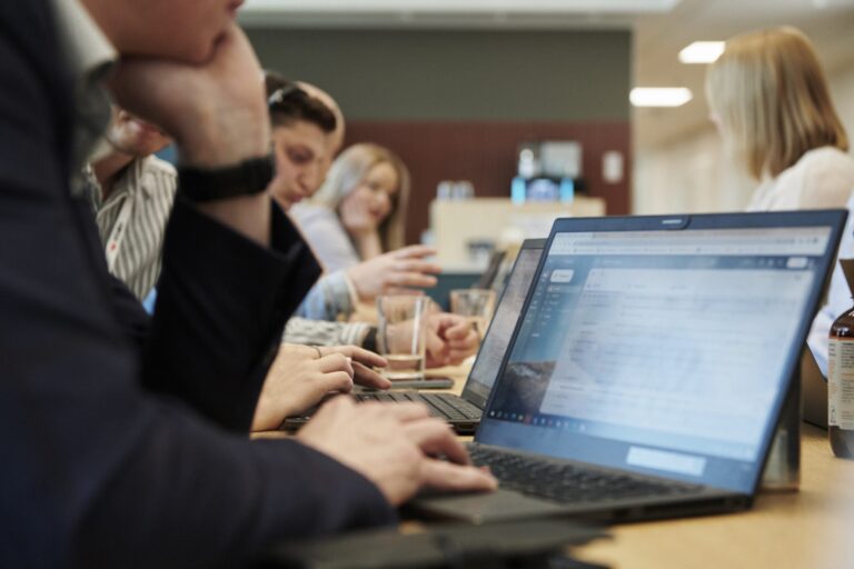 Naar een Hogere Data Volwassenheid: Proces, Impact en Strategie